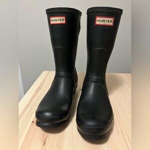Hunter Short Rain Boots with Adjustable Gusset